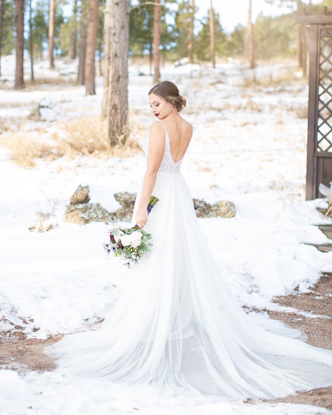 What a beautiful December bride!